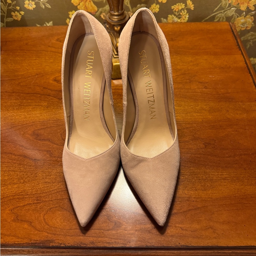 Stuart Weitzman Nude Pointed Heels